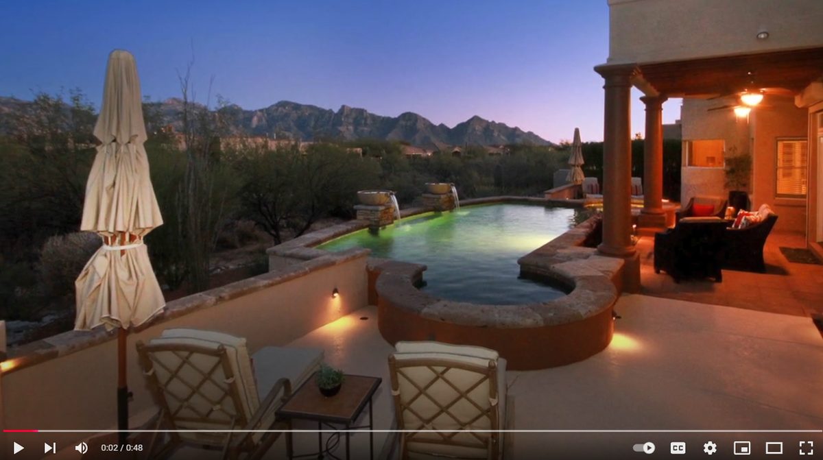 Virtual tour with a narrated voice-over
